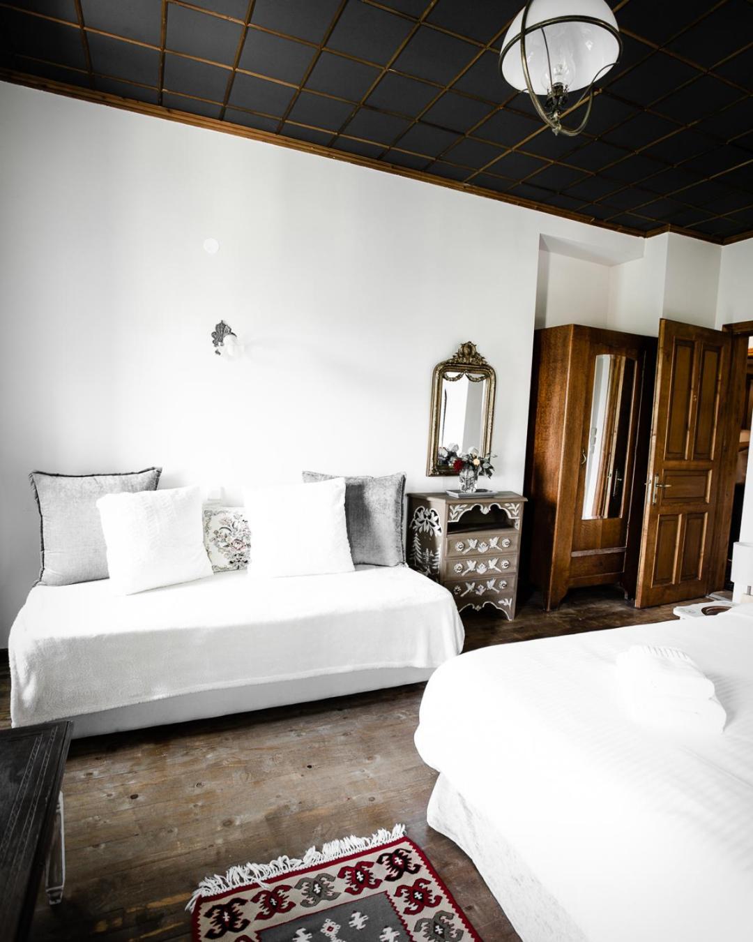 Hotel Shamrock Elati Retreats Exterior foto